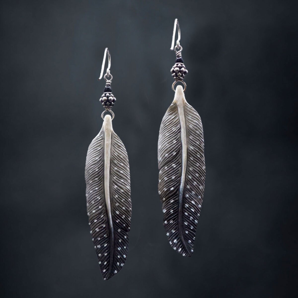 Can You Spot the Feather? - Image 3